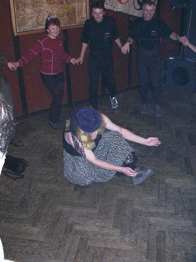 První maškarní medovinový bál